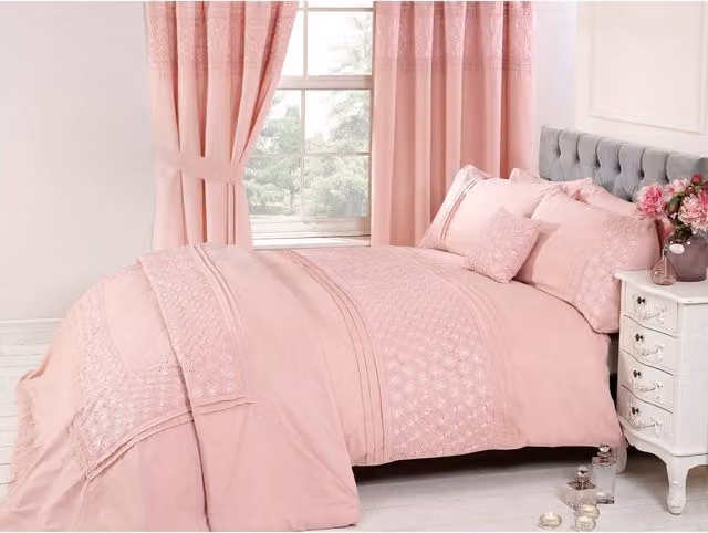Everdean Pink Polycotton Floral Embroidered Duvet Set with Pillowcase, W: 180 cm, L: 200 cm
