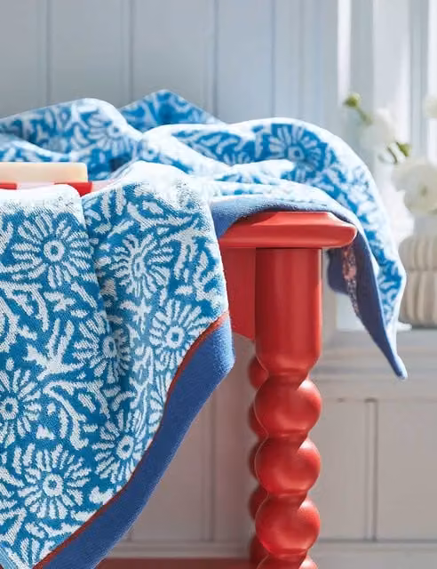 LAND & SHORE Blue Mix Floral Pure Cotton Fluffy Terry Velour Aster Towel