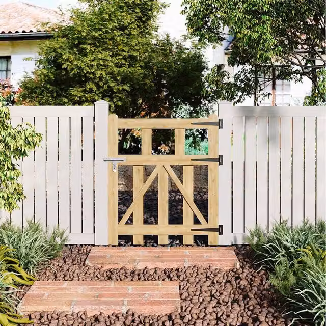 Komore Brown Wooden Single Outdoor Fence Gate with Wall-Mounted Screw Kit, Width: 76 cm