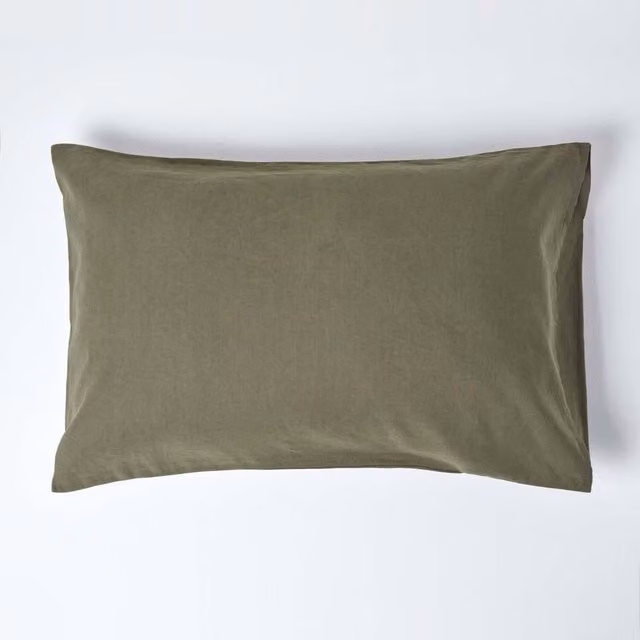Homescapes Linen and Combed Cotton Pillowcase in Green, W: 74 cm, D: 48 cm