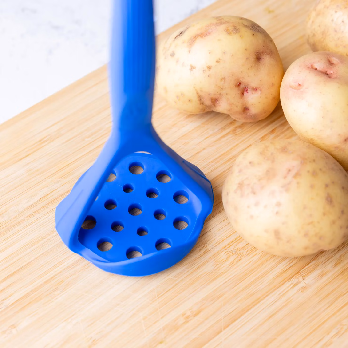 Colourworks Blue Silicone Masher and Potato Ricer – 3