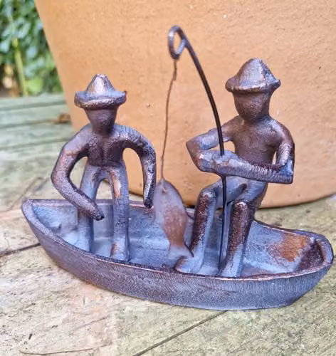 Inspirational Gifting Gone Fishing! Abstract Aluminium Ornament Sculpture with Antique Bronze Finish, H 16.0 cm x W 11.5 cm x D 6.5 cm – 3