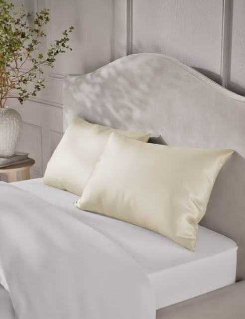 M&S Pure Mulberry Silk Pillowcase in Beige