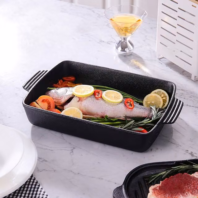 Livingandhome Non-Stick Cast Iron Frying Pan, Black