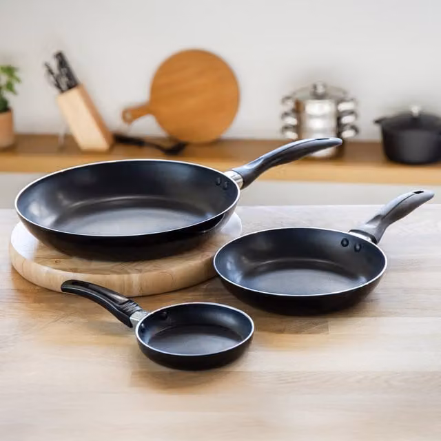KitchenCraft Non-Stick Aluminium Frying Pan Set, Black