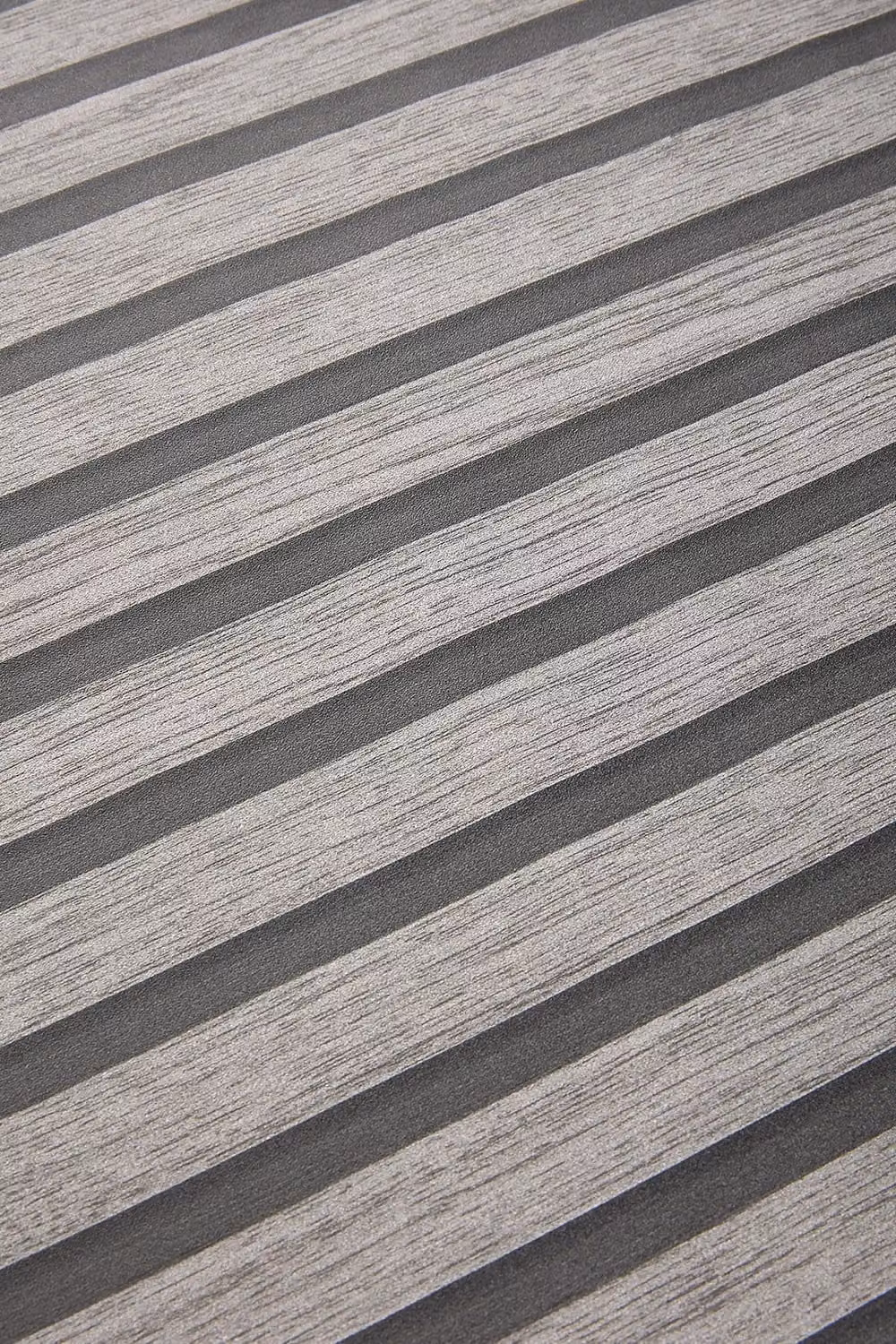 Living and Home Grey Wood-Effect Textured Self-adhesive PVC Wallpaper Roll – 3