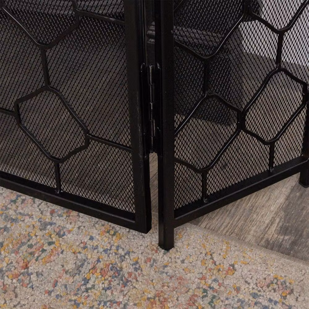 Melody Maison Black Geometric Metal Fire Screen W: 106 cm, H: 62.5 cm – 3