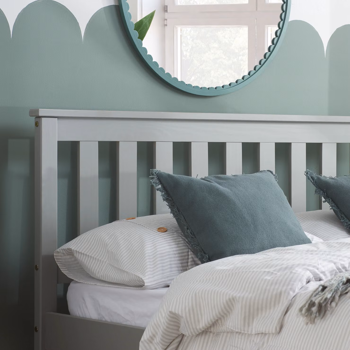 Birlea Denver Grey Solid Wood Bed Frame with Drawers, W/D/H: 90 x 190 cm – 2