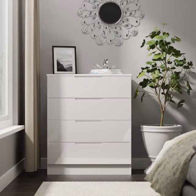 2 U Lucca 4 Drawer Chest in White