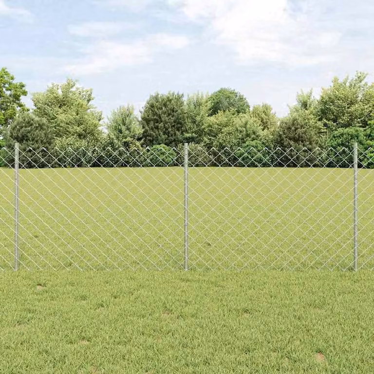Berkfield Home Modern Steel Chain Link Fence with 10 U Posts, Silver, W: 10 m, H: 0.8 m