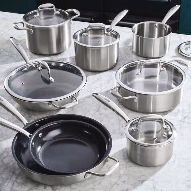 Cooks Professional 8-Piece Tri-Ply Stainless Steel and Ceramic Cookware Set in Silver, 28cm