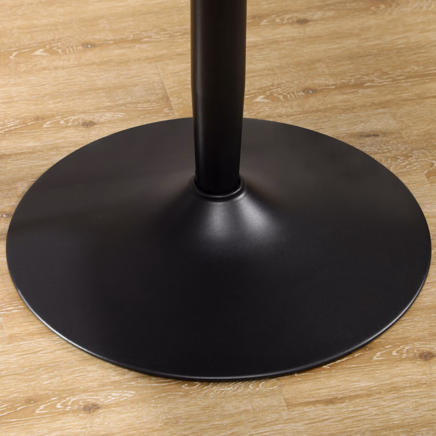 HOMCOM Modern Round Dining Table with Steel Base in Black – 7
