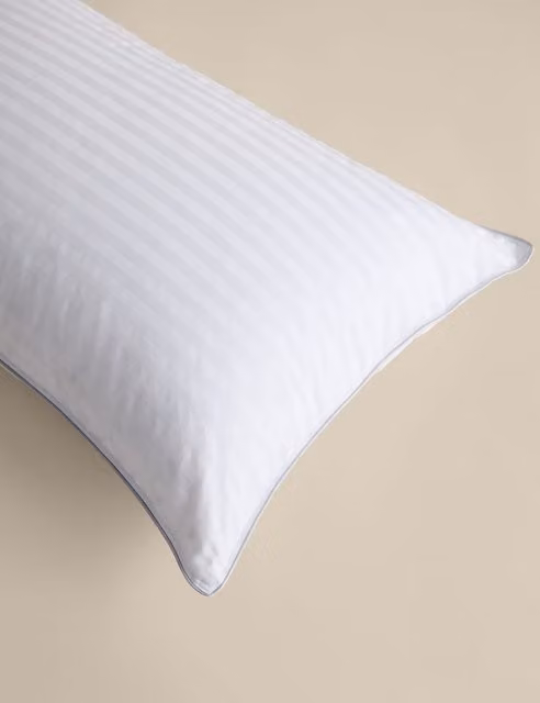 M&S White Hungarian Goose Down Medium Pillow