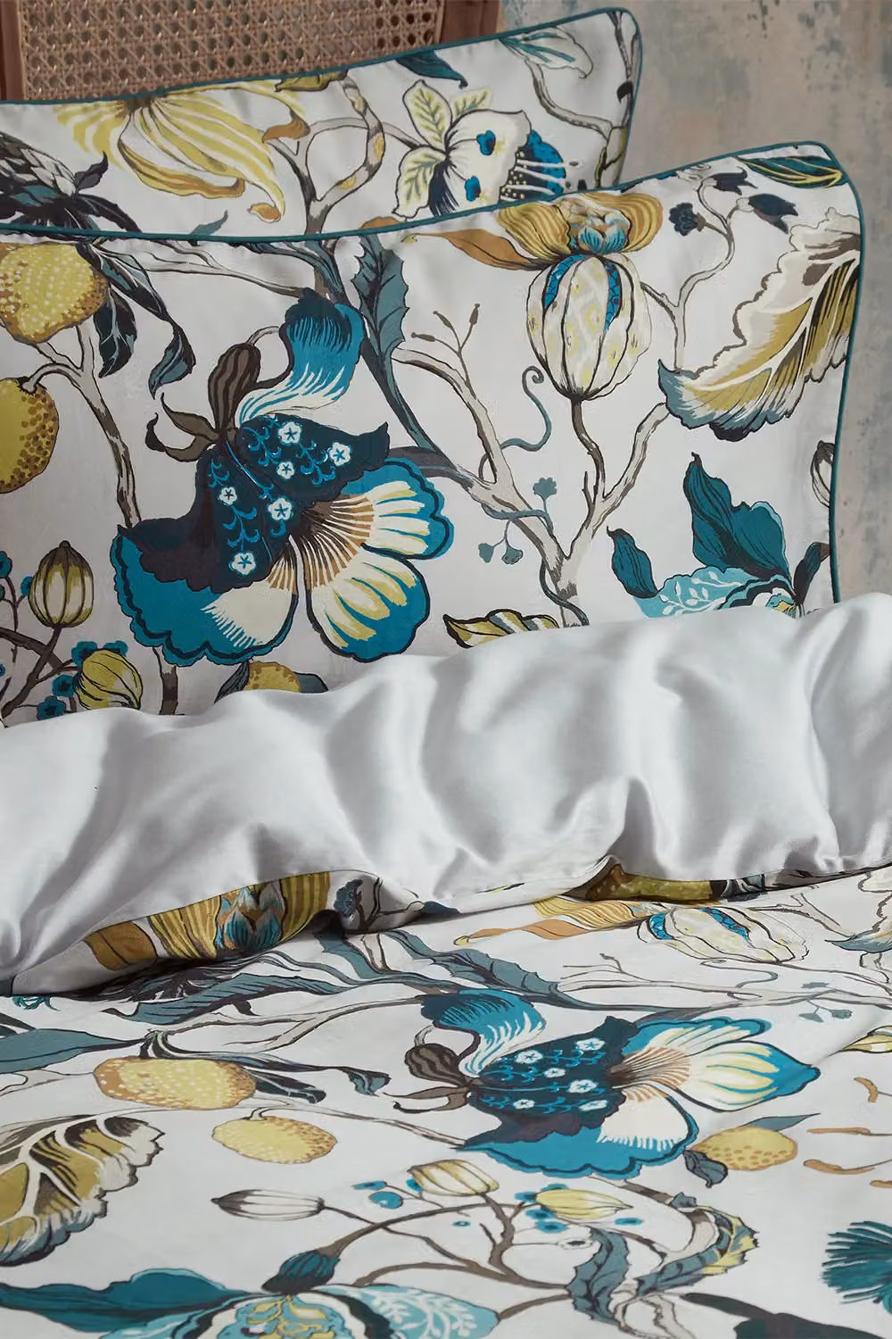 Edinburgh Weavers Morton 200 Thread Count Floral Premium Cotton Mako Satin Duvet Cover Set in Petrol Multicolour, W/D/H: 140 x 200 cm – 3