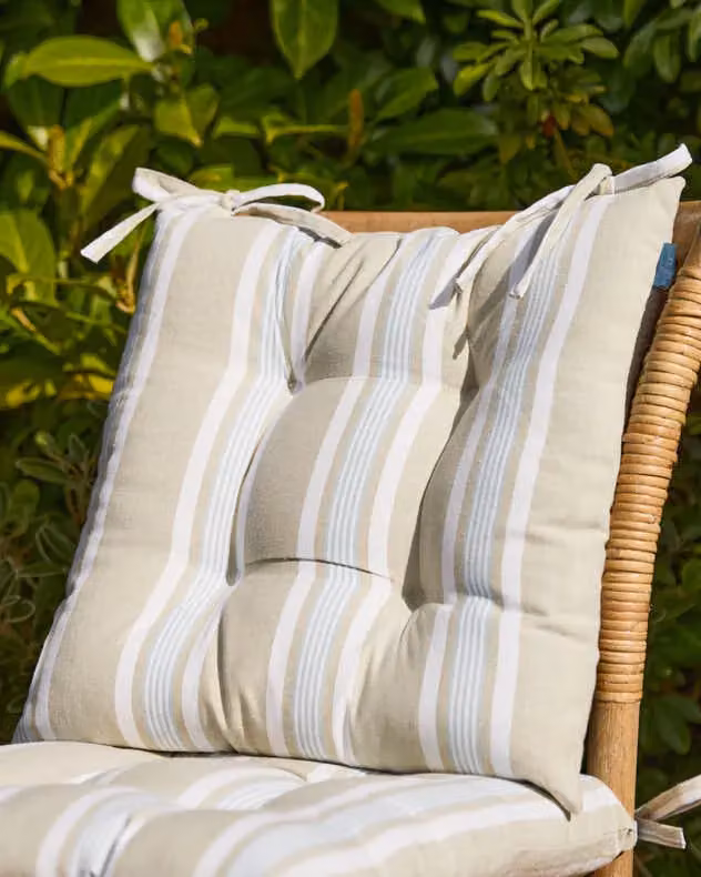 Dibor Set of 2 Traditional Striped Outdoor Chair Seat Pads in Blue, Beige and White, W/D/H: 40 x 40 x 40 cm – 3