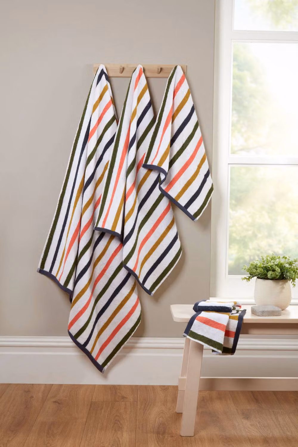 Rapport Home Amalfi 6 Piece Striped Cotton Towel Set in Multicolour – 2