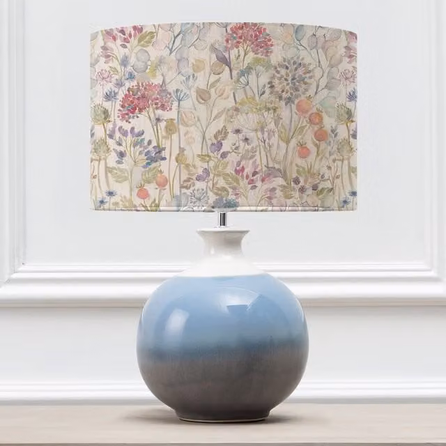 Voyage Maison Neso Ceramic Table Lamp with Blue Hedgerow Eva Fabric Lampshade – 1