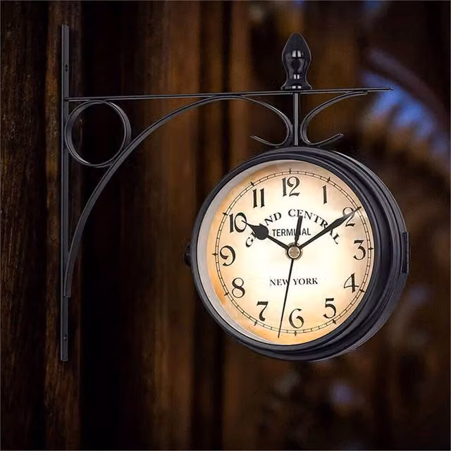 SPETLEK Retro Black Metal Double Sided Round Outdoor Garden Wall Clock with Bracket