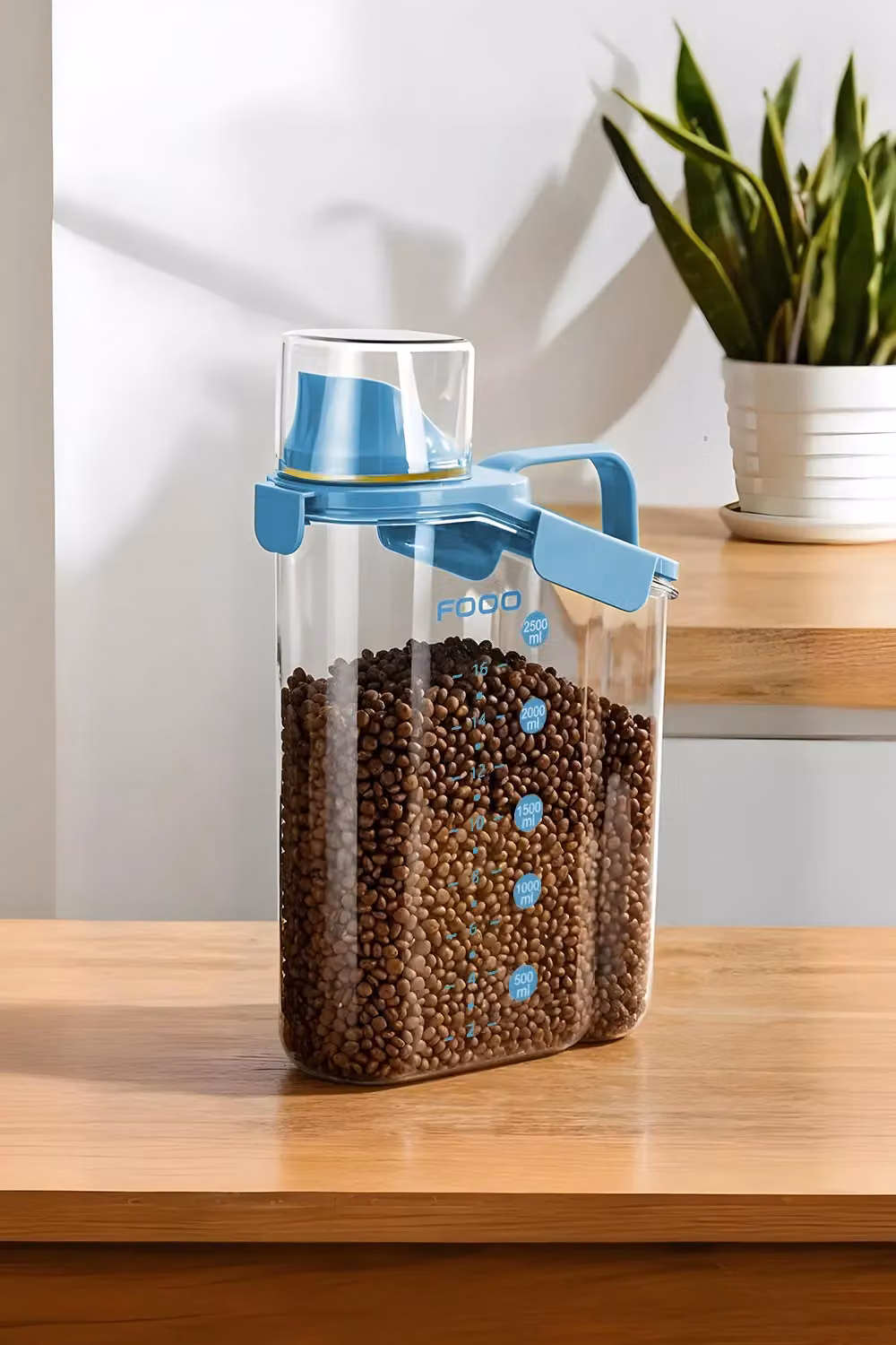 Living and Home 2.8L Airtight Cereal and Dry Food Storage Container with Measuring Cup in Clear – 3