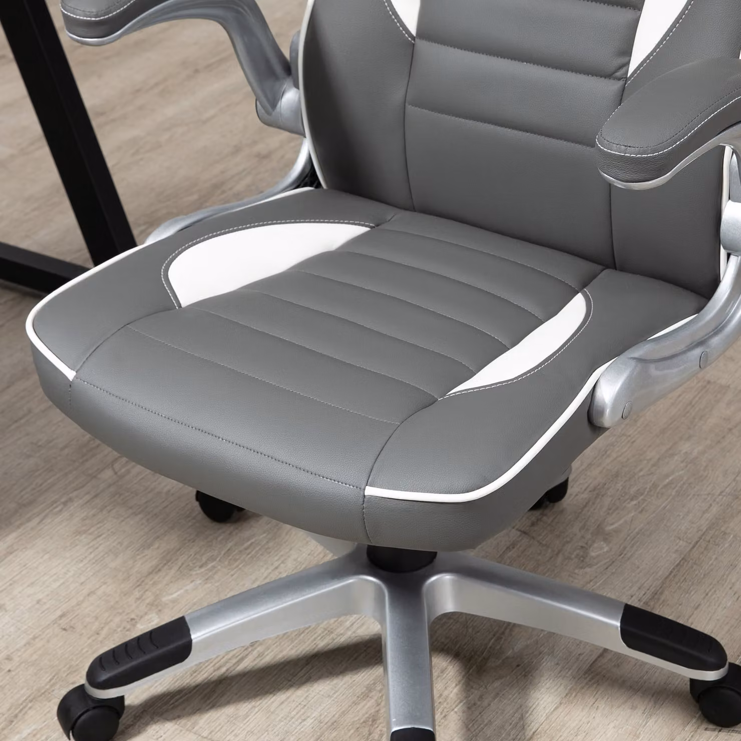 Vinsetto Grey Synthetic Leather Racing Gaming Chair with Flip-up Armrests and Swivel Function – 4