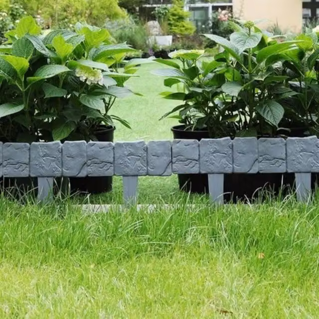 Quipulse Pack of 20 Grey Imitation Stone Plastic Garden Fencing – 1