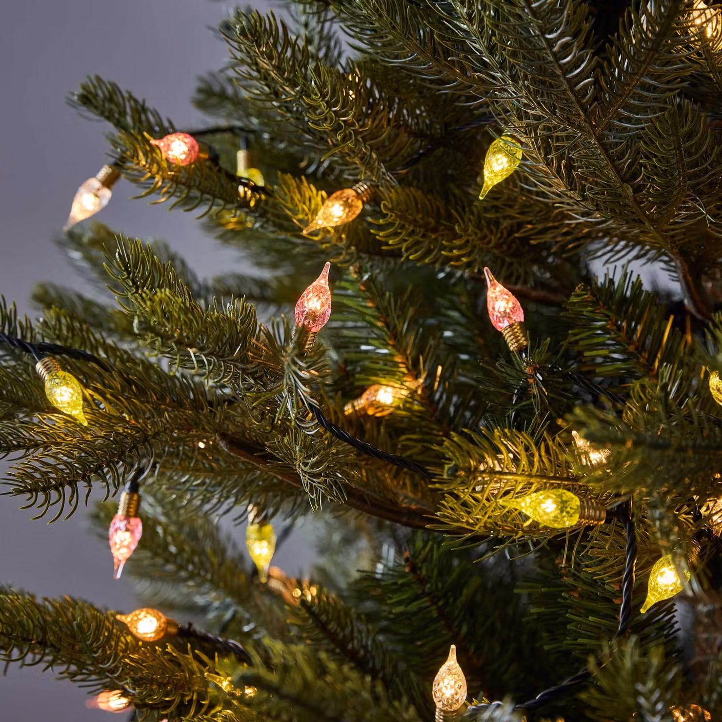 150 Warm White LED Pastel C9 Connectable Christmas Tree Lights with Timer