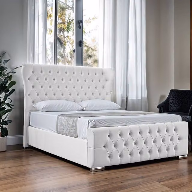 UK Bed Furniture Isabella Upholstered Slatted Base Bed with 48 Inch Wingback Headboard in White, Super King Size (W: 200 cm x D: 200 cm)