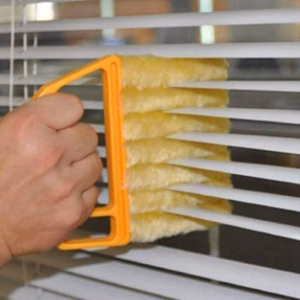 PAWNORA Easy Clean Microfibre Tool Duster with 7 Brushes in Yellow – 3