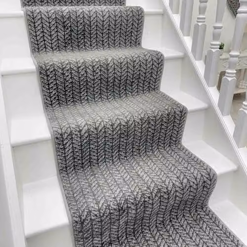 runrug Empire Stair Runner Carpet in Light Grey, W: 60 cm, L: 630 cm – 1