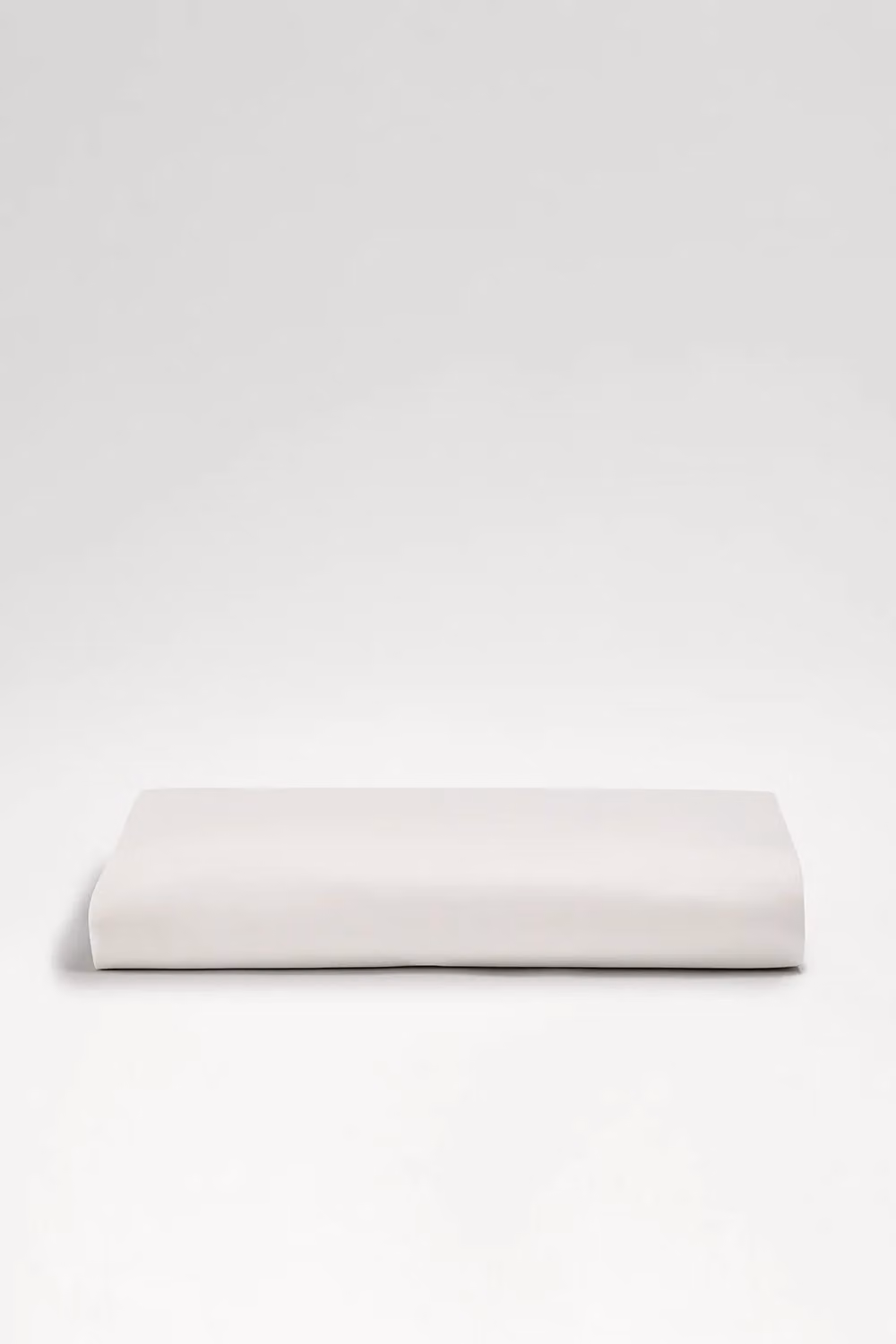 Christy 500TC Mako Satin Cotton Fitted Sheet in Ivory, W/D/H: 90 x 190 cm – 2