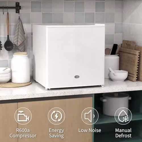HOMCOM 35L White Upright Countertop Mini Freezer with Lockable Reversible Door – 3