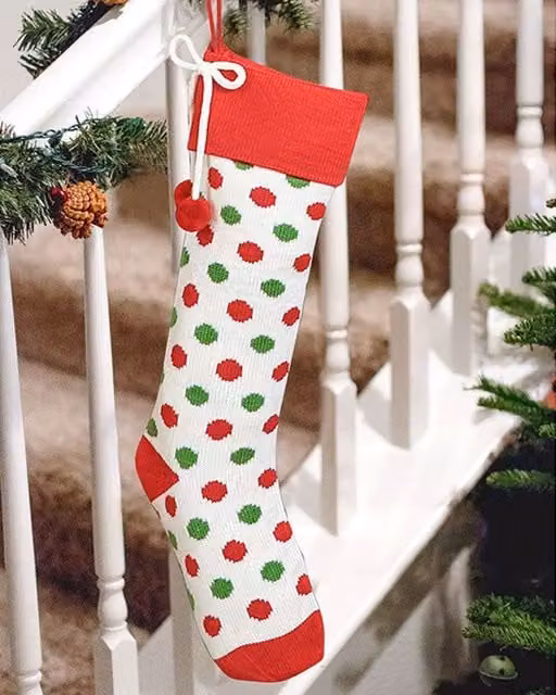 Dibor Set of 4 Knitted Polka Dot Christmas Stockings in White, Red and Green – 1