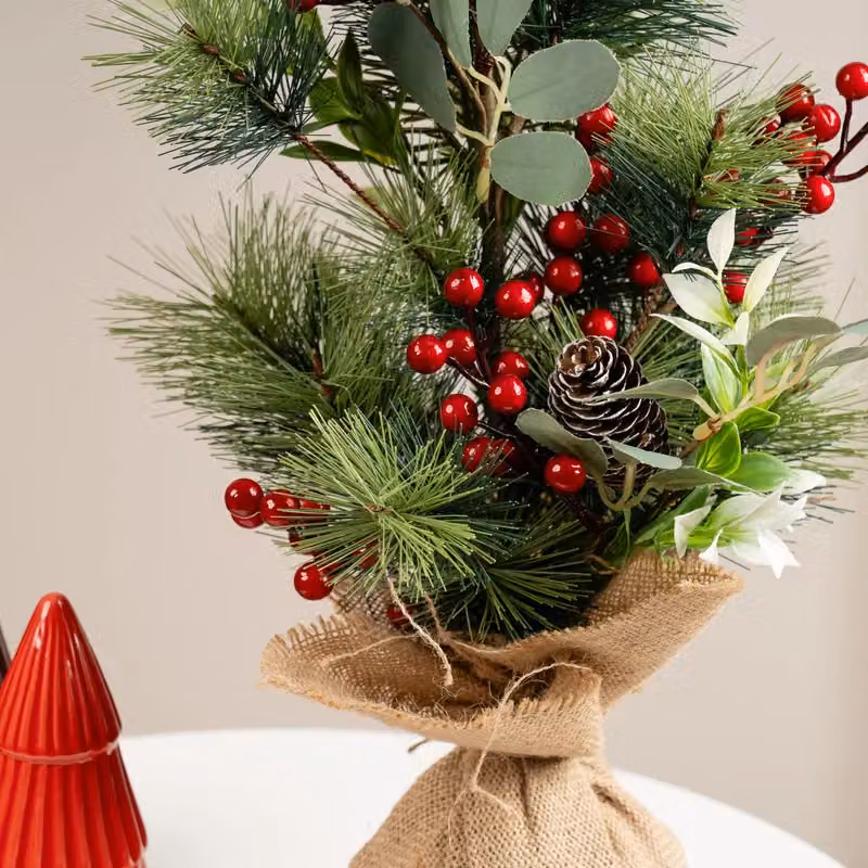 Scottish Everlastings Ltd 60cm Green Tabletop Artificial Christmas Tree with Red Berries – 3