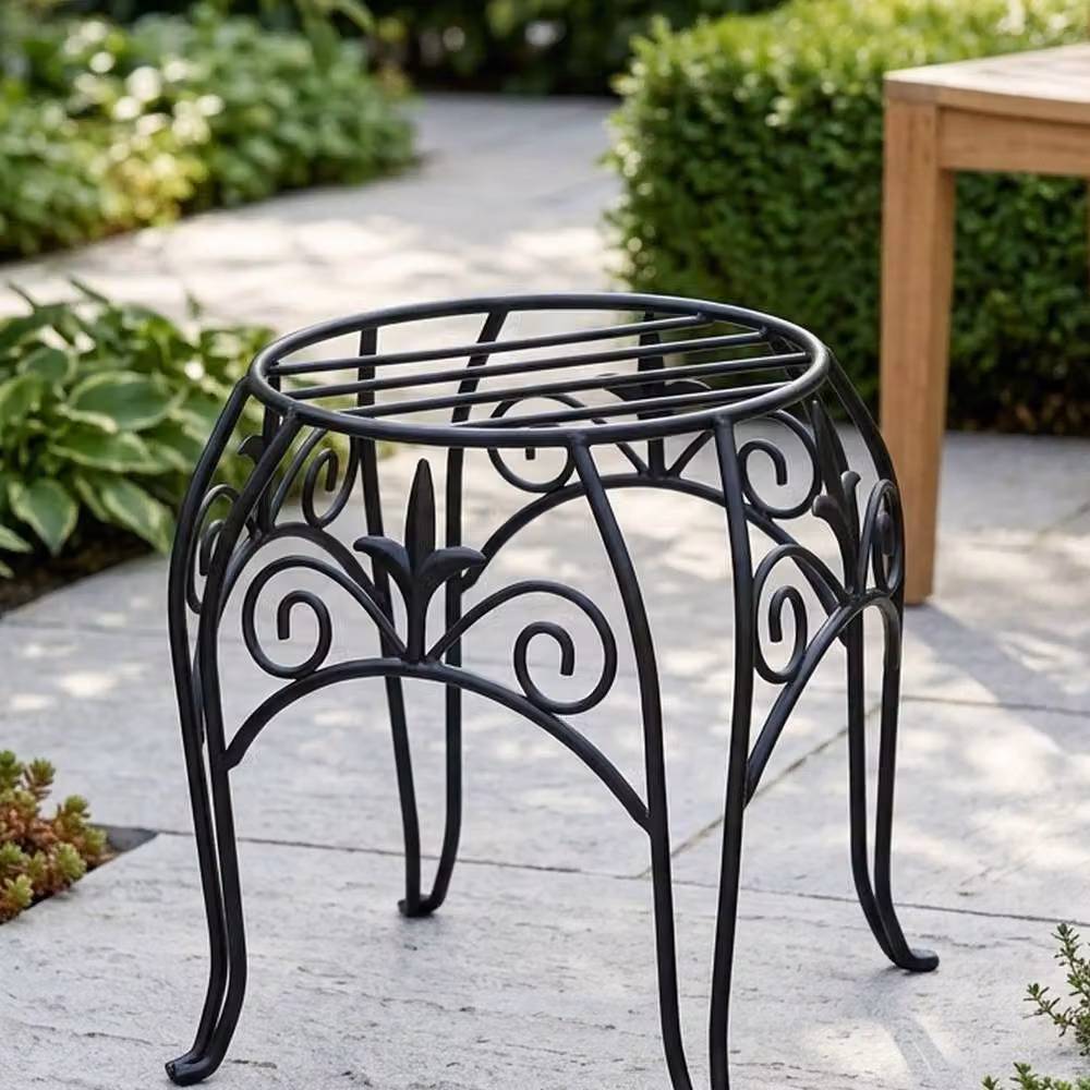 Garden Greatness Urban Cameo Metal Plant Display Stand, Black, W/D/H: 28 x 28 x 25 cm – 2
