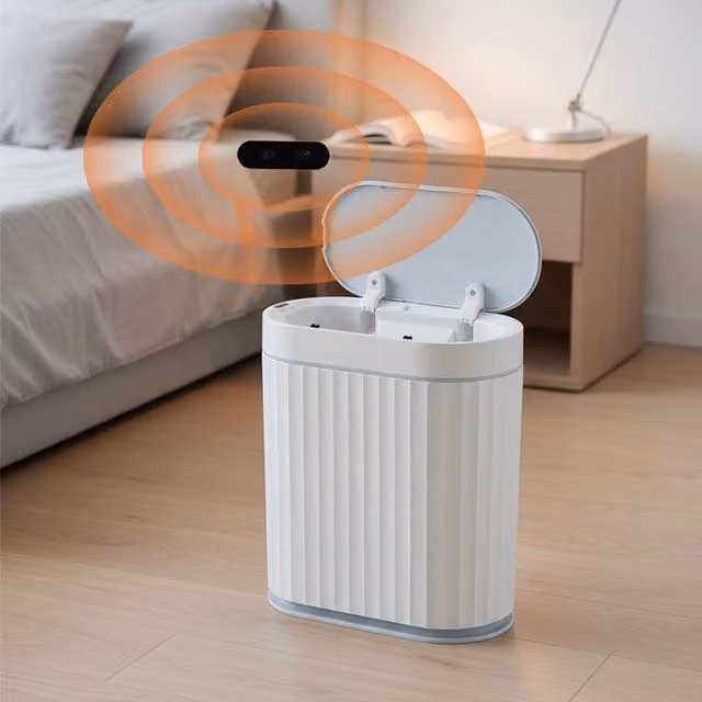 Livingandhome 7L Smart Sensor Rubbish Bin - Grey