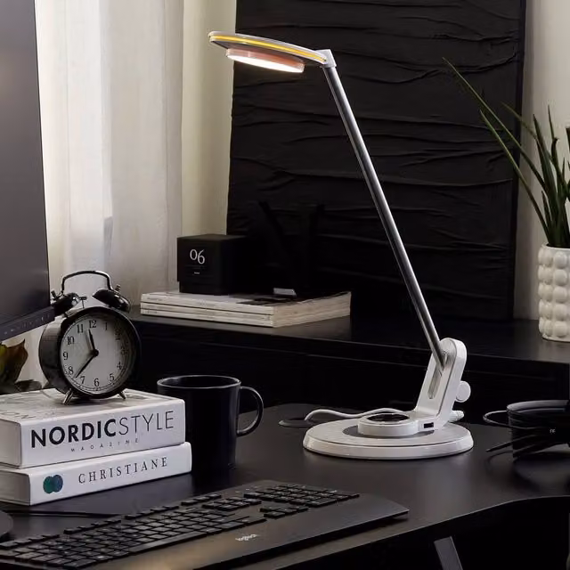 Wyld and Coco Silver Aluminium LED Desk Lamp with Adjustable Arm, Dimmable Touch Control and USB Charging – 1
