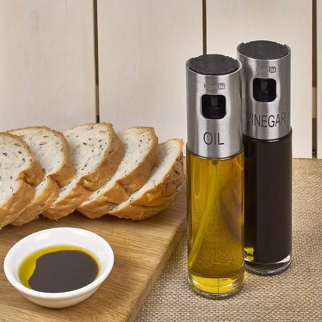 Homiu Glass Oil and Vinegar Set in Grey and Silver