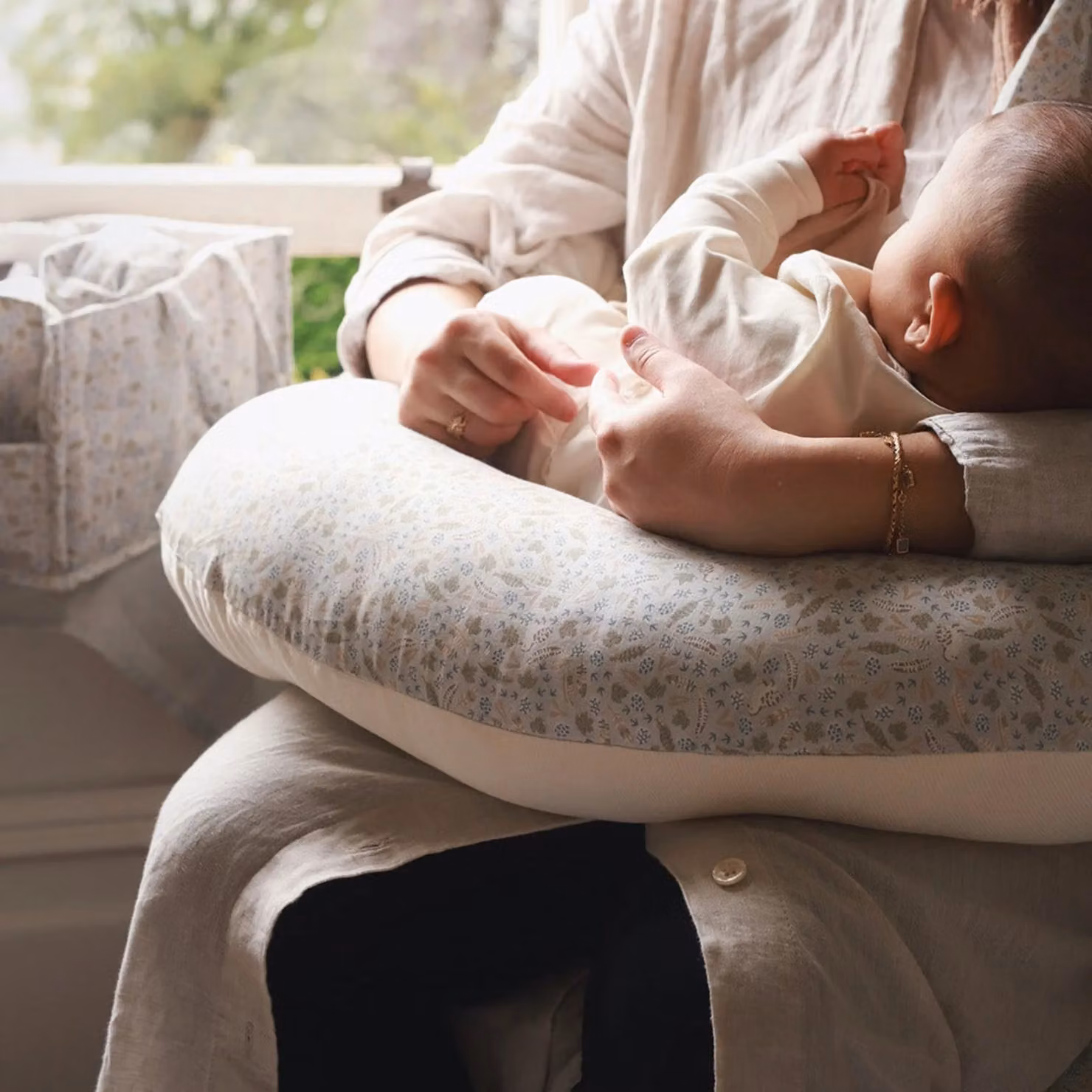 Avery Row Nature Trail C-Shape Nursing Pillow in Multicolour Organic Cotton – 3