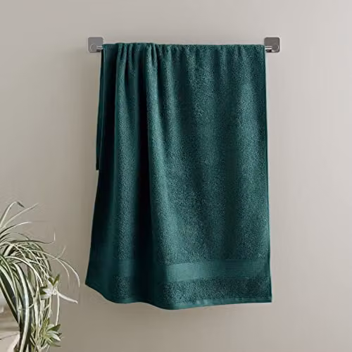 Catherine Lansfield Green Cotton Terry Bath Towel, 70 x 120 cm