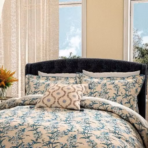 V&A Sweet Tendrils Floral Cotton Duvet Cover and Pillowcase Set, Blue and Beige, W: 200 cm x D: 200 cm