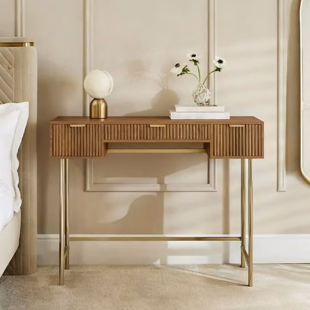 OHS Modern Ribbed Dressing Table with 3 Drawers in Brown – 1