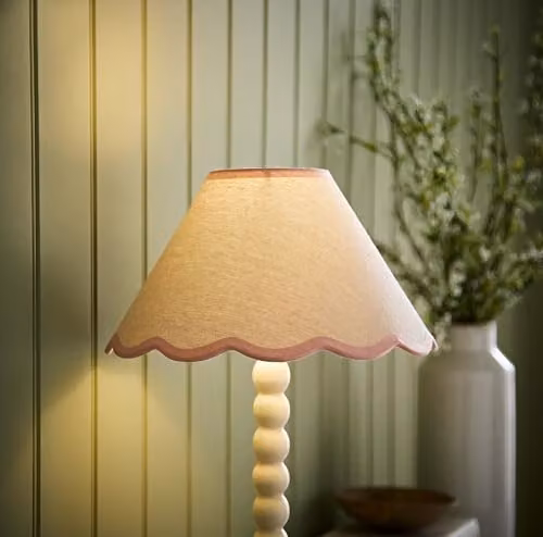 ValueLights Florie Small Tapered Fabric Lamp Shade with Scallop Trim in Pink, Blue or Beige, Width: 27.5 cm – 2