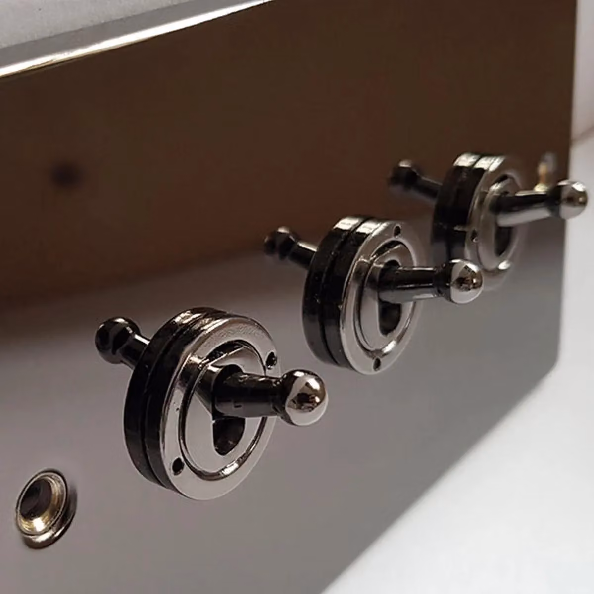 SE Home Black Nickel 4 Gang 2 Way 10AX Toggle Flush Light Switch – 2