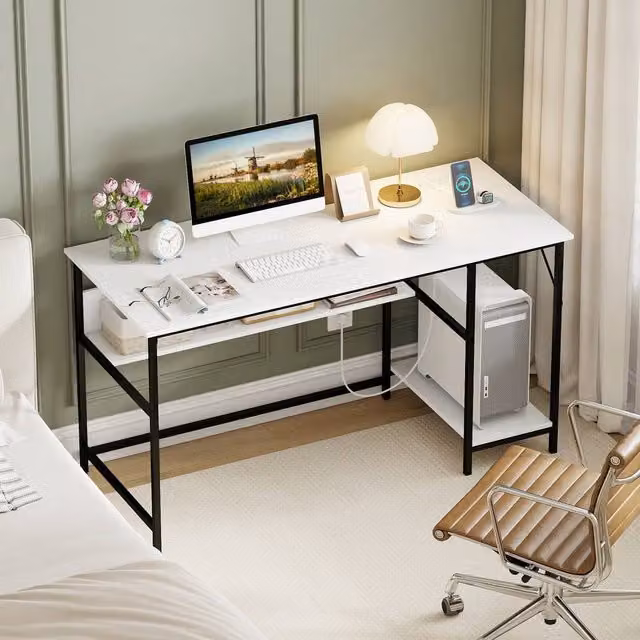 Costway Modern White Computer Desk with Charging Station and 4 Power Outlets, W: 140 cm, D: 60 cm – 1