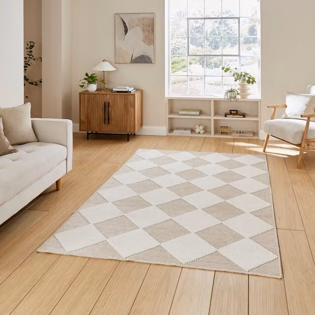 Terrys Lyna J0529 Modern Rectangular Washable Rug in Beige and White with Diamond Pattern