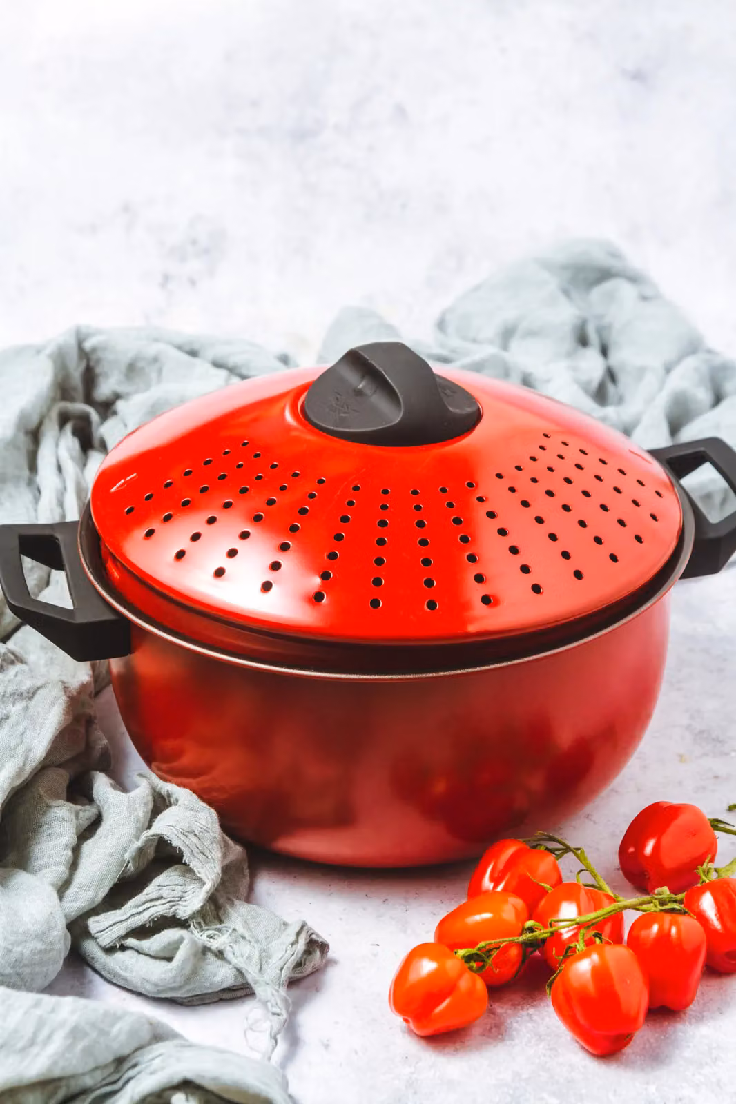 KitchenCraft Red Carbon Steel Pasta Pot, 4 l – 3