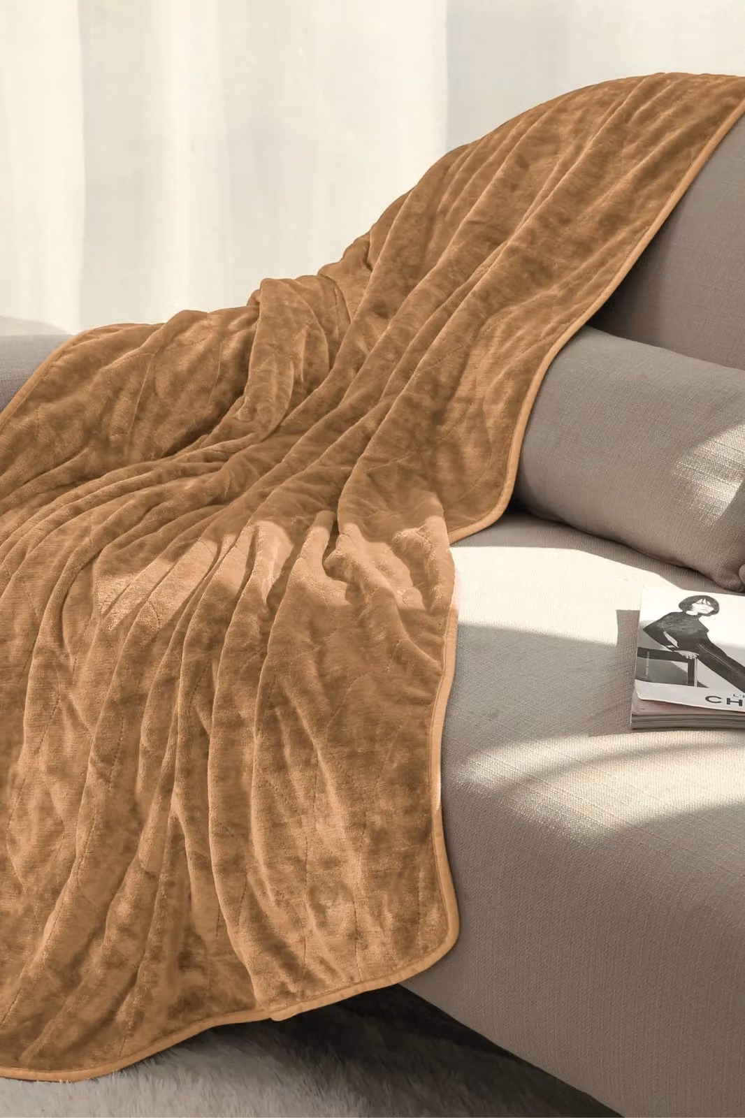 Ezysleep Cosy Heated Fleece Over Throw Blanket with Adjustable Control in Beige – 2