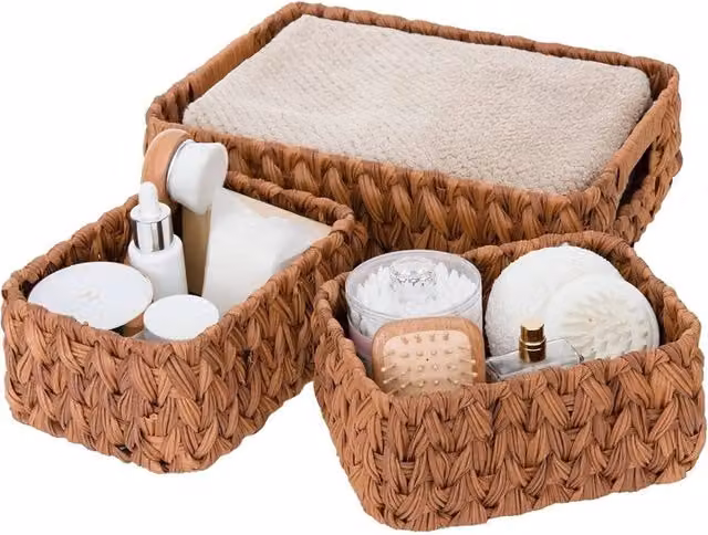Nordara Coffee Brown Wicker Open Weave Freestanding Bathroom Storage Organiser – 1