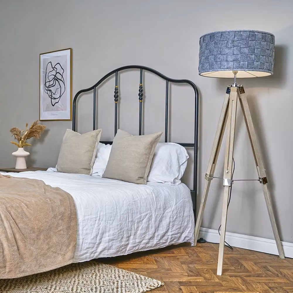ValueLights Clipper Modern Floor Lamp with Brown Fabric Shade and Chrome Wood Base – 3