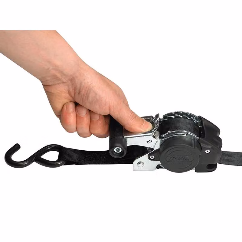 Master Lock Retractable Ratchet Tie-down with S-hook, 2 Piece Pack, 3 m – 2